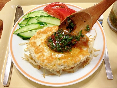 鶏むね肉と豆腐☆和風ハンバーグ（ノンオイルタレ付）